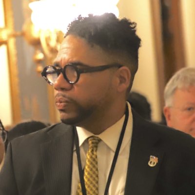 Prof_AllanH's tweet image. #NewProfilePic