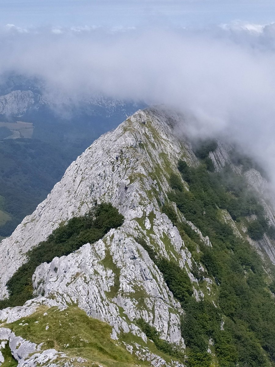 Bizkaia, Anboto tontorretik...