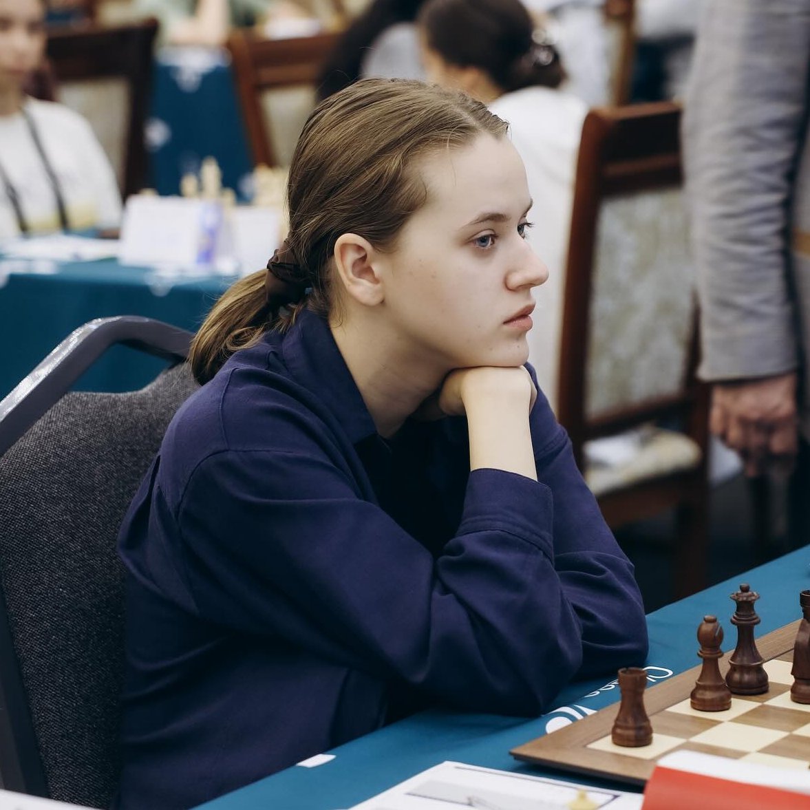 OnTheQueenside's tweet image. The earthquake double round worked out for Xeniya Balabayeva! 😀
She drew both games vs. near-2500 opposition! She was winning the first, and close to losing the second! 😅
Today she has a good pairing vs. GM Lalit Babu! 👀
s1.chess-results.com/tnrWZ.aspx?lan…
📷: KCF
#chess #womeninchess