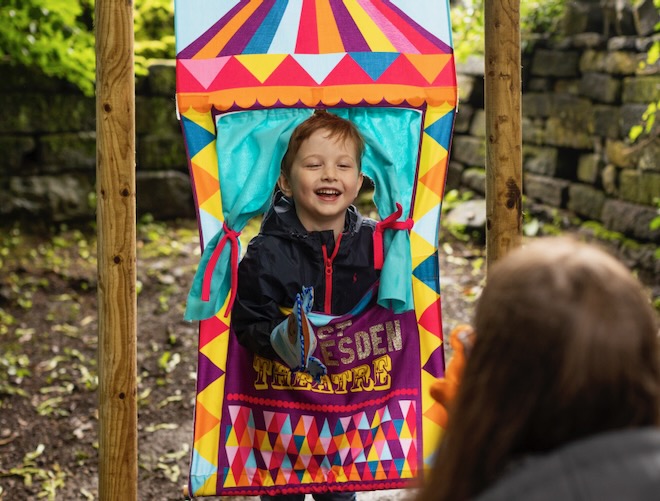 CnfGuides's tweet image. Looking for ideas for things to do with the kids this summer? Check out our guide to family days out in Liverpool. 🎢
confidentialguides.com/guide/family-d…