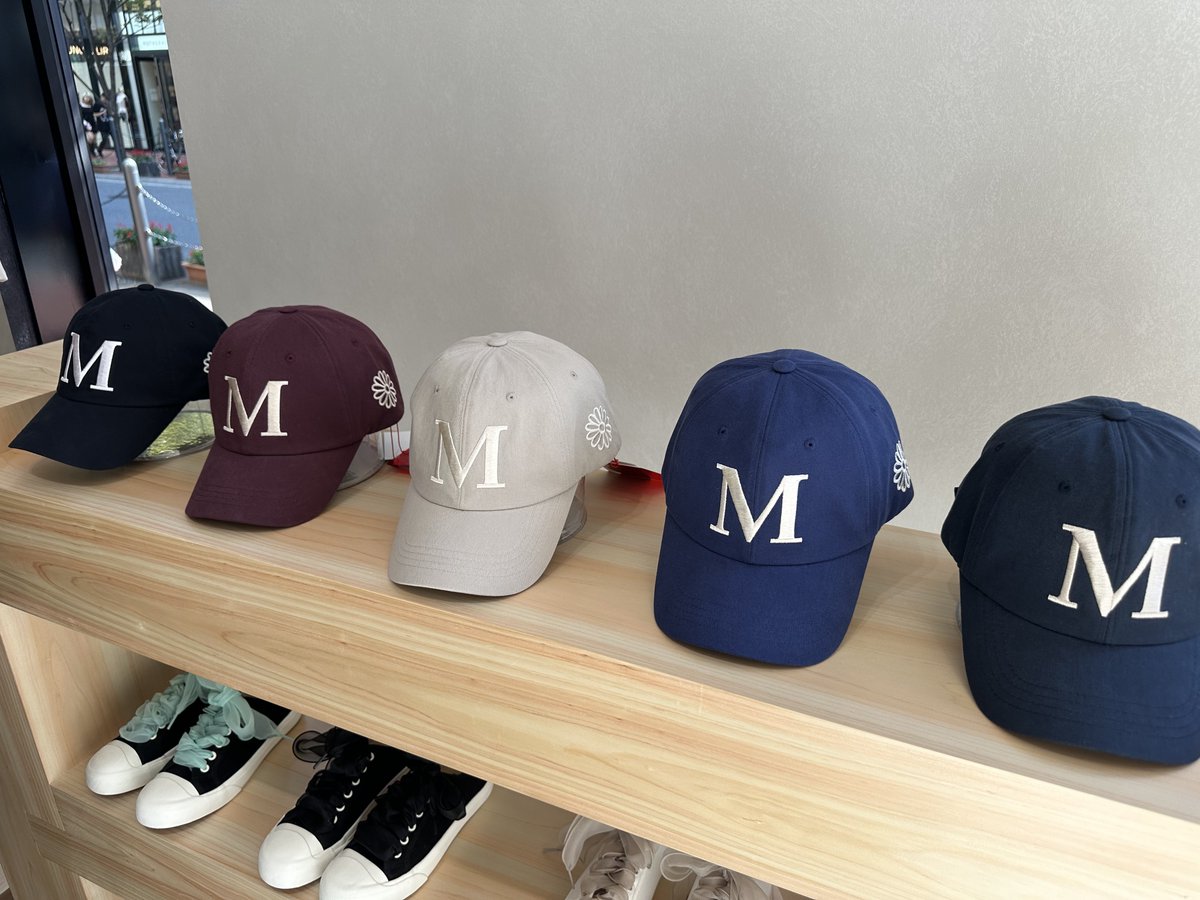 _91mmmsub's tweet image. マルディの大阪に出来た新店舗行ってきたんだけど、Osaka限定オリジナルTシャツがタイガースカラーでした、わざとかな？(笑)悩んで悩んで買うのやめたけど、野球観戦行く時用にやっぱり買えばよかったかも？
