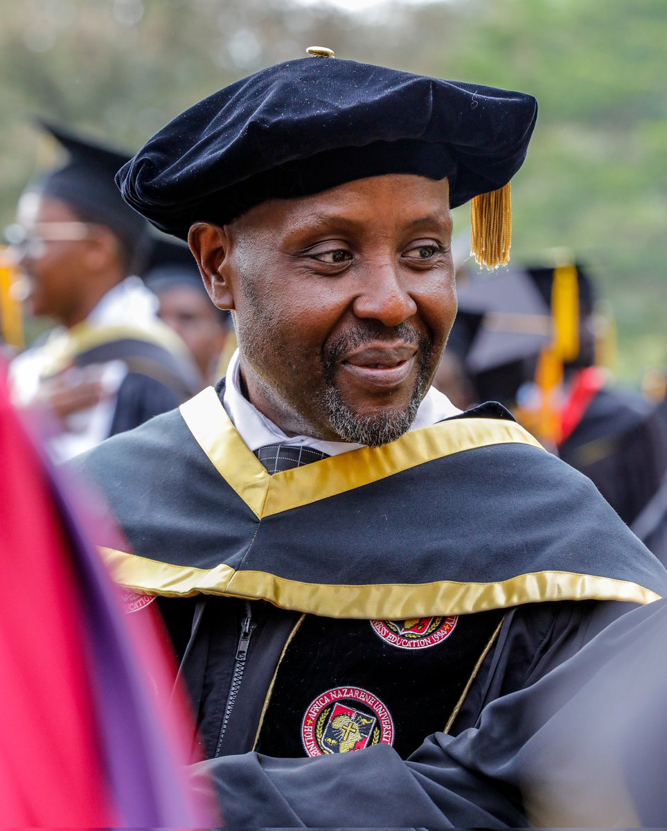 Kenya Airways (@kenyaairways) on Twitter photo The academic procession is underway at <a href="/africanazarene/">Africa Nazarene Uni.</a> University! ๐
Our Group MD & CEO, <a href="/Kilavuka/">Allan Kilavuka</a>, leads the way as Chief Guest, walking alongside faculty, dignitaries, and proud graduates.
A moment of pride, purpose, and promise.
#ThePrideOfAfrica #ANU28Grad The academic procession is underway at <a href="/africanazarene/">Africa Nazarene Uni.</a> University! ๐
Our Group MD & CEO, <a href="/Kilavuka/">Allan Kilavuka</a>, leads the way as Chief Guest, walking alongside faculty, dignitaries, and proud graduates.
A moment of pride, purpose, and promise.
#ThePrideOfAfrica #ANU28Grad