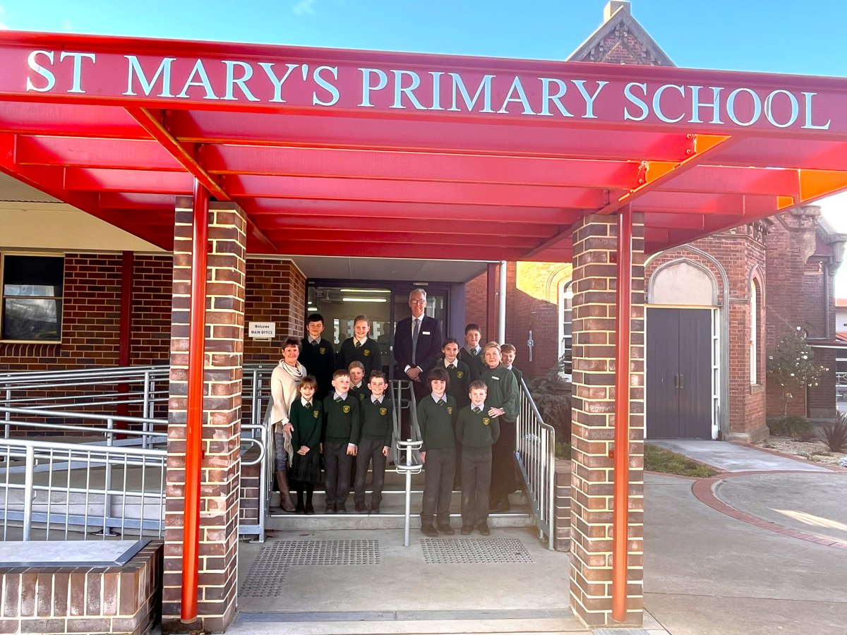 Our new Executive Director <a href="/deCarvalhoDJ/">David de Carvalho</a> encountered the heart of Catholic education in Crookwell this week. St Mary's Primary School has shaped generations of local families in faith and learning in the spirit of the Sisters of Mercy since 1903.
#CatholicEducation