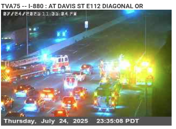 KCBSAMFMTraffic's tweet photo. #SanLeandro -- Crash on southbound #Interstate880 past Davis Street. The left lanes and the right lanes are blocked. (Photo: @CaltransD4) #KCBSTraffic. https://t.co/0i8pimL51q