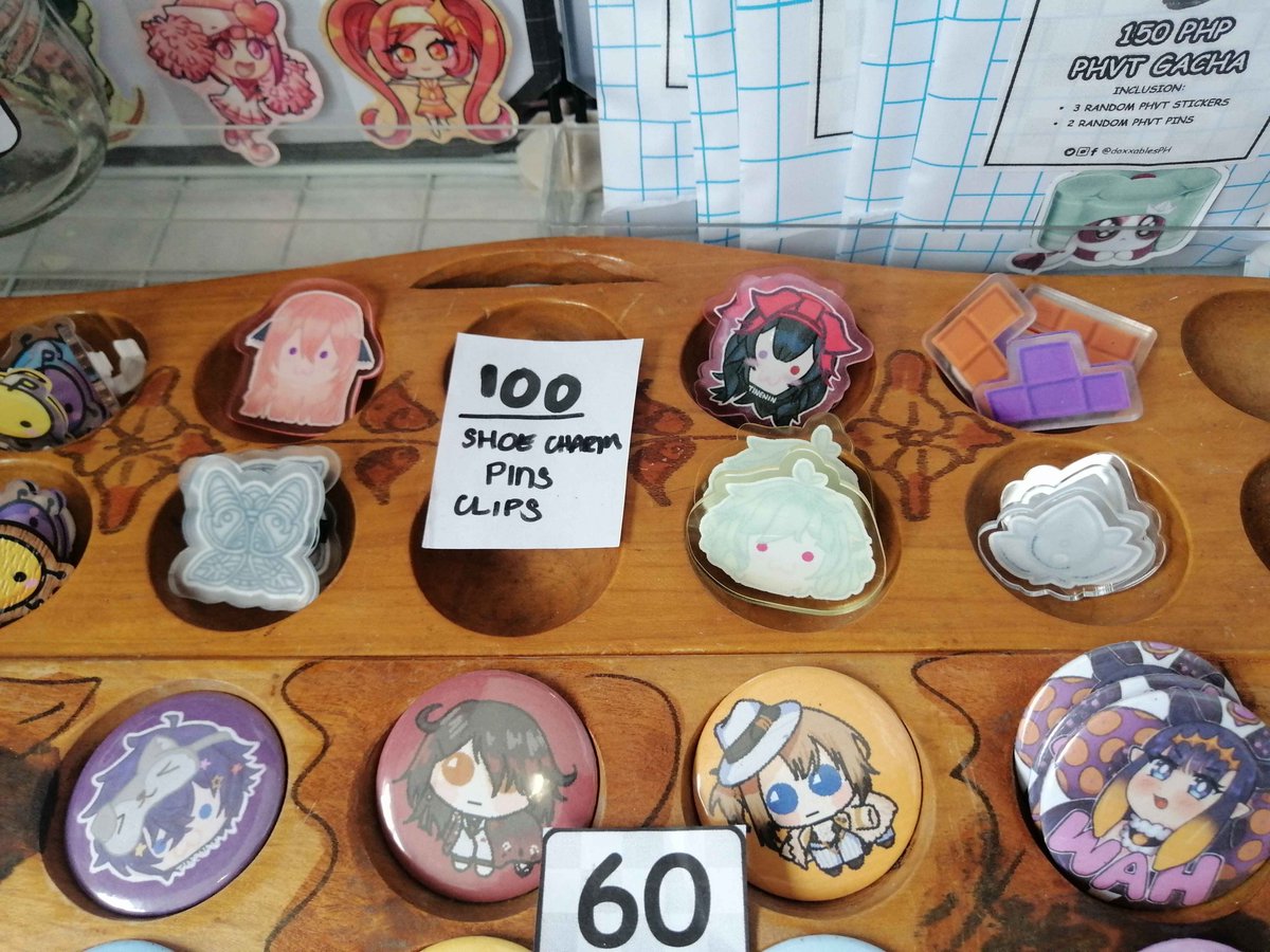 PHVT acrylicss :DD

Very limitedd!! Phone charms and pins available in Table 21 today until this Sunday at PGDX x StickyExpo!