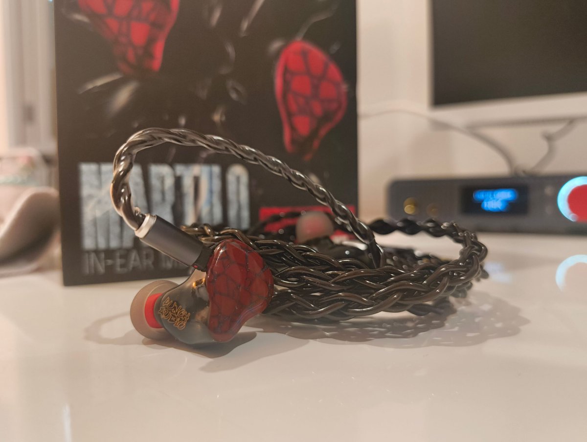 New IEMs, Reviews: Punch Audio Martillo Review - Punching up by Kevin Goh
theheadphonelist.com/punch-audio-ma…