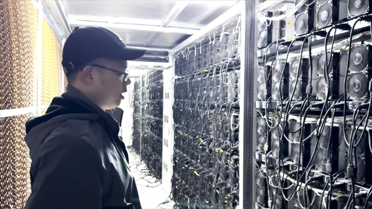 jackminingbtc's tweet photo. 今晚 21:00 開直播  
一磚一瓦走到現在，挖 $BTC 、全球部署，我們還能走多遠？

我會分享目前已部屬的地點、正在實測的資源、未來的方向  @jglobalmining
還有我自己作為散戶礦工的心得與選擇

📍直播連結：https://t.co/tl1tf3T4yw  
#比特幣 #挖礦 #JGlobalMining https://t.co/Maxdmc2Xgp