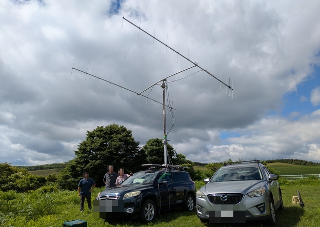 ７月26日(土)は岩手県下閉伊郡岩泉町標高約1,000ｍから電波を出します。2mSSB，C4FM,430FM＆FT8，1200FMと盛りだくさんです。各局よろしくお願いします。注：画像はイメージです。