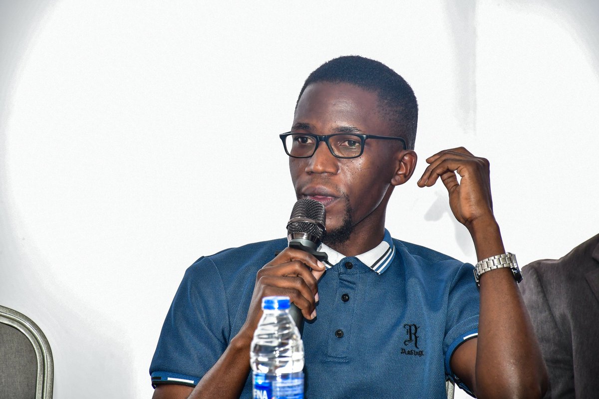 NimdUganda's tweet image. Day 2 of the media training is a practical session, focusing on fact-checking and response tools for disinformation. This includes methods for verifying images, videos, and claims, as well as utilizing local fact-checkers.
#Tuongea #LetPeaceLeadUG