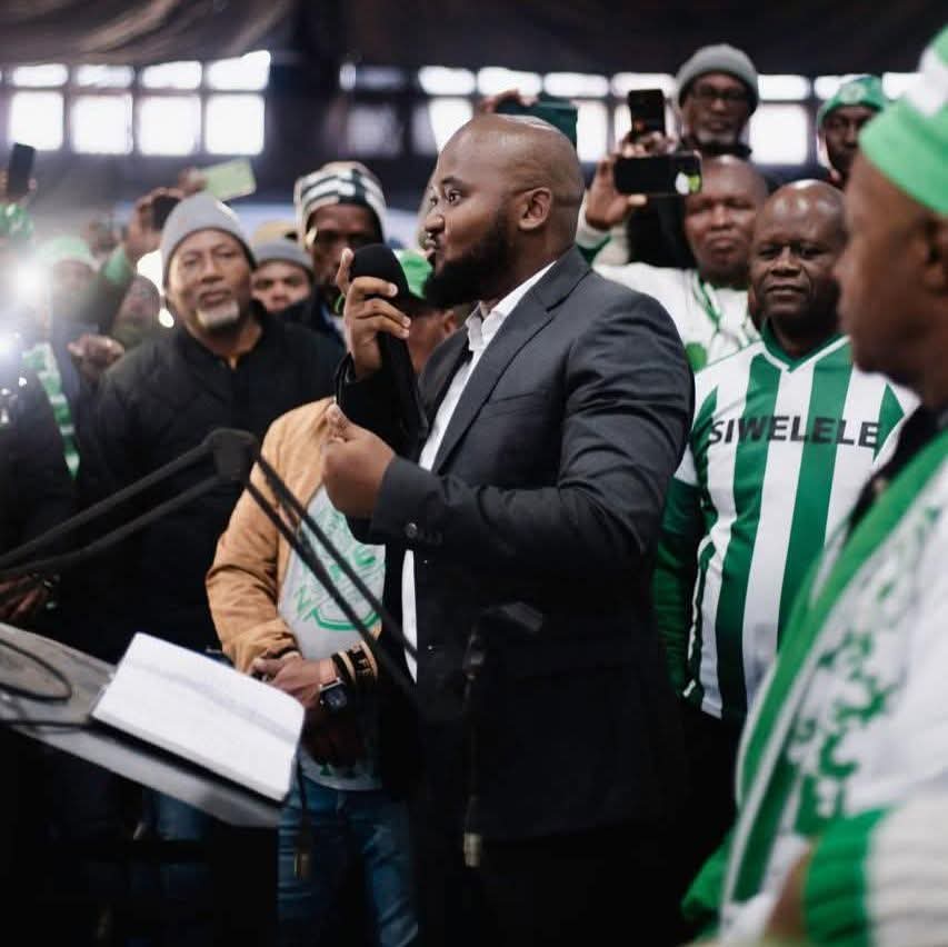 The owner of the Siwelele football team bought land for 300 million and plans to build training facilities and townhouses for Siwelele players that will cost him 1 billion. Congratulations to this black child.