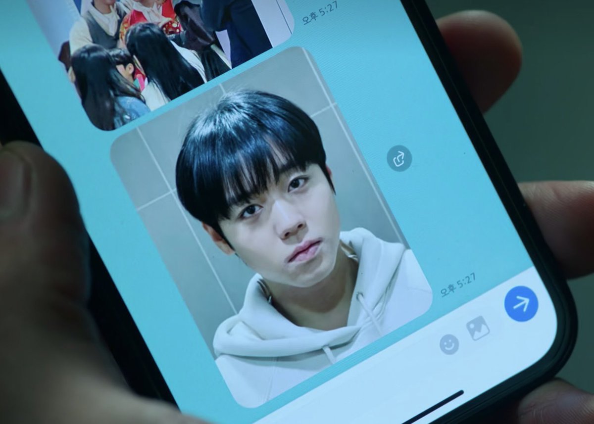 beujoa's tweet image. 이거 왤케 웃기지
약한영웅코어 트리거코어