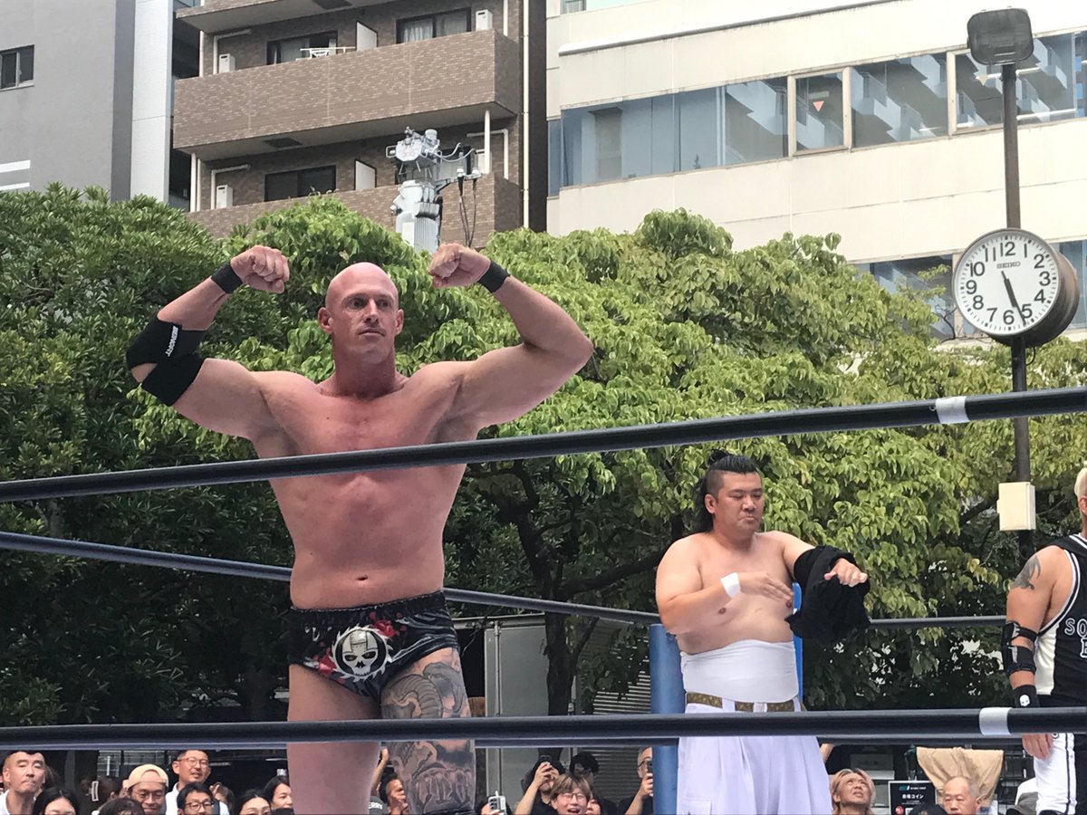 ryunosuke_h's tweet photo. 会社帰りに #芝まつり で #プロレス観戦 🎵
#くどめ 久々に見たーーー今、GMなんだよね。
全3試合だったけどリングかぶりつきで #アジャ様 も見れて満足やね。 #ハヤブサ も見たかったけどね…
#ZERO1 #prowrestlingzero1 #工藤めぐみ #アジャコング #田中将斗 #ChrisVice #菅原拓也 #横山佳和 https://t.co/gtKI1OvbpL