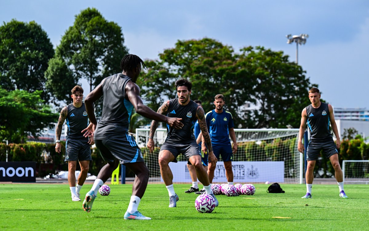 Newcastle United tweet media