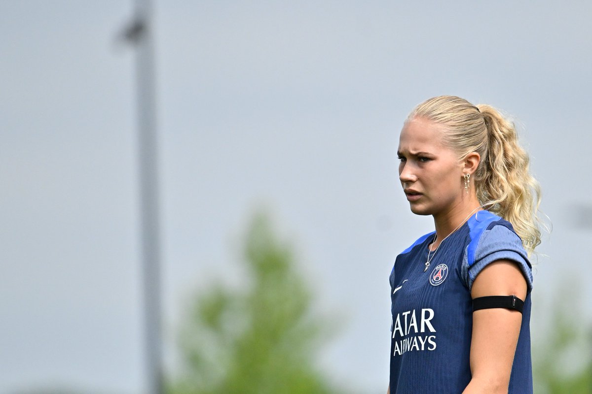 PSG_Feminines's tweet image. 𝑇𝑟𝑎𝑣𝑎𝑖𝑙 ⚔️😤