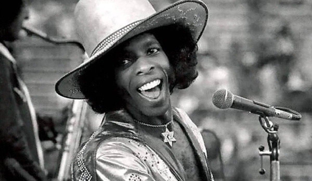 Ade Arkley is back with THE GET DOWN at 5pm UK on raindropradio.com today with a Sly Stone special.