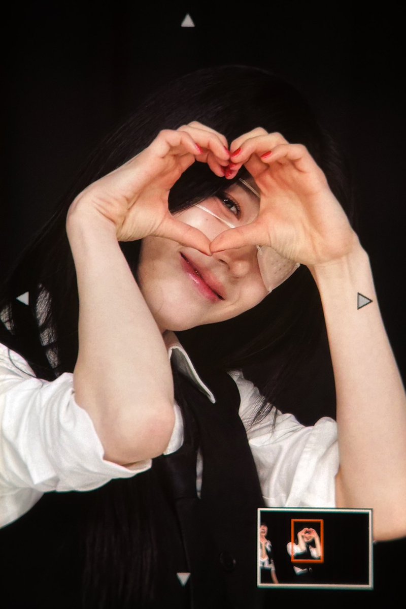 vividhighlight_'s tweet image. 250725
#희진 #HeeJin #아르테미스 #ARTMS