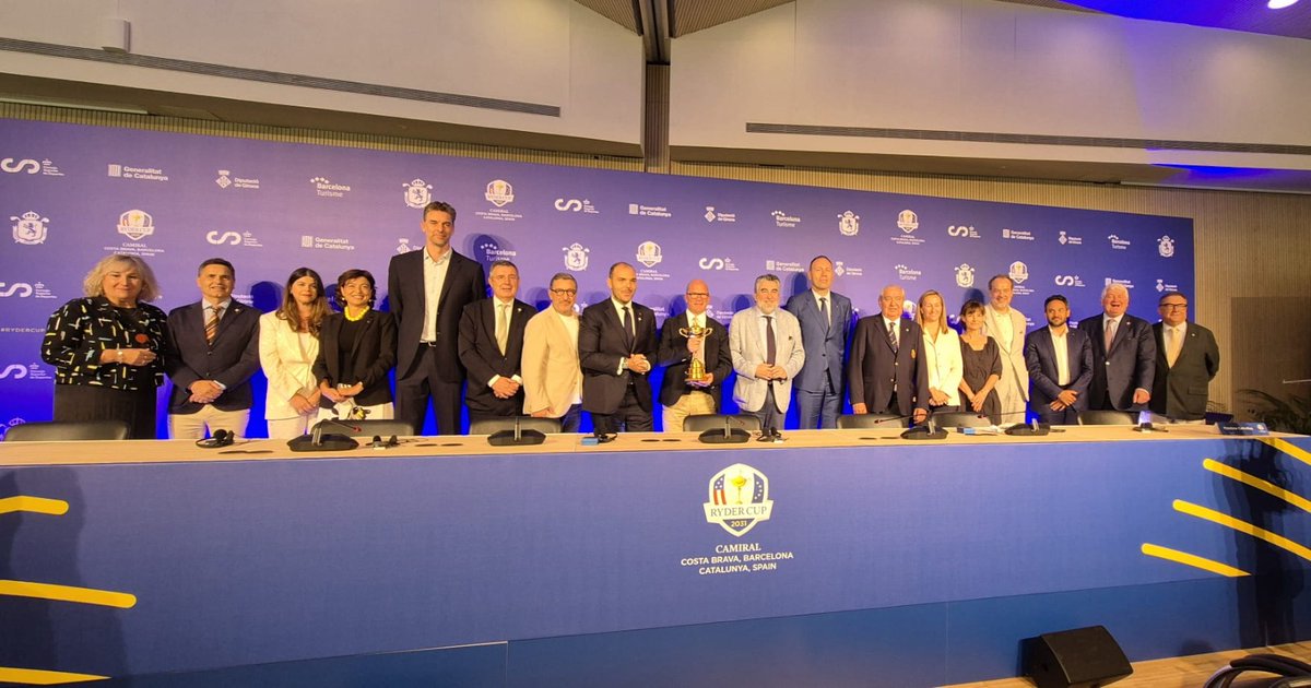 rfegolf's tweet image. El corazón de Camiral palpita ya para ofrecer en 2031 la mejor 𝗥𝘆𝗱𝗲𝗿 𝗖𝘂𝗽 de la historia.
Presentación oficial de la designación del complejo de golf gerundense con participación de todas las autoridades.
📌Juan Guerrero-Burgos, Presidente de la RFEG, ha resaltado la…
