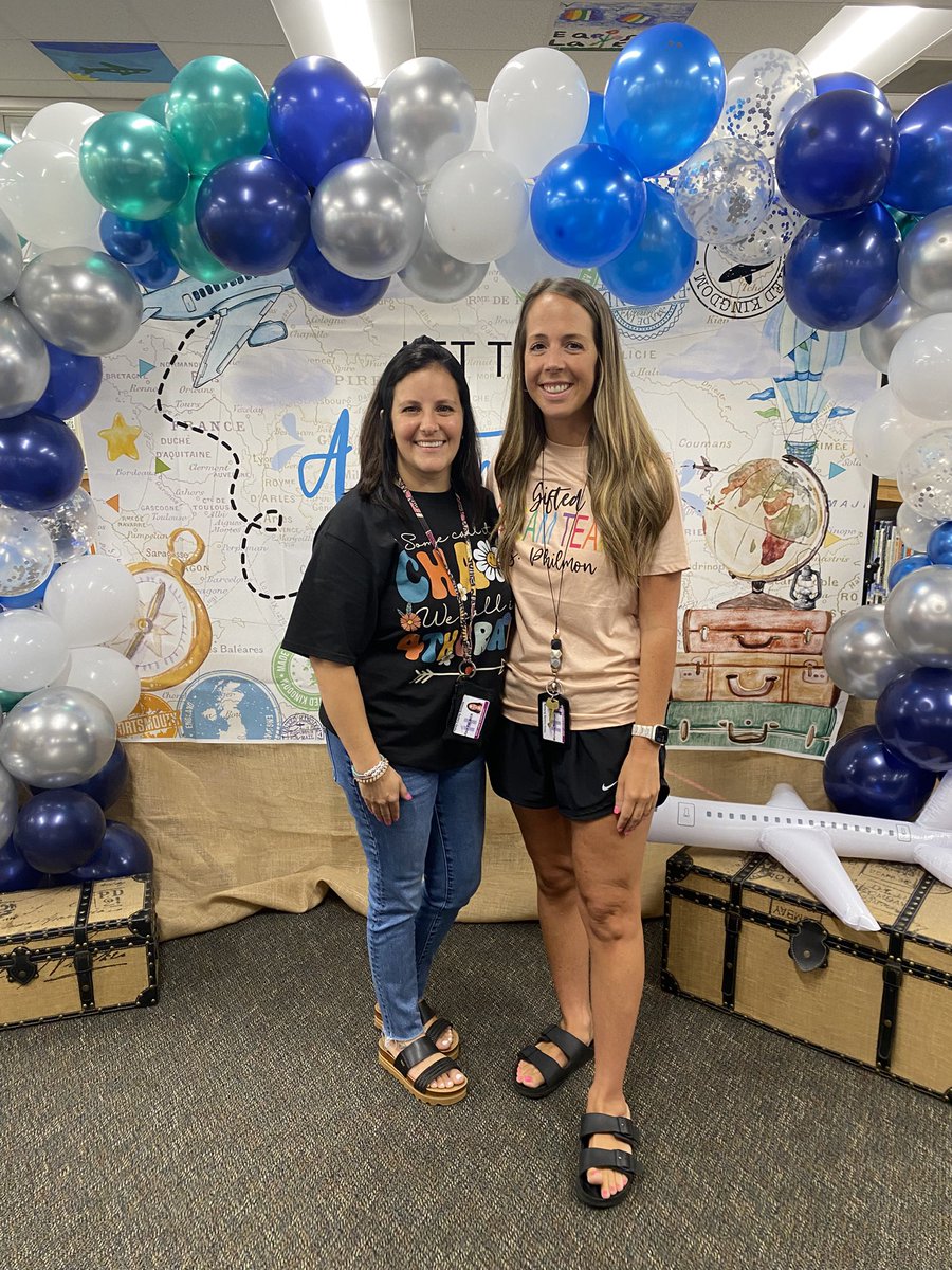 New roles but the same great start to another year at <a href="/eastlake_hcs/">East Lake Elementary</a> ! 🦅 <a href="/KaylaPhilmon/">Kayla Philmon</a>