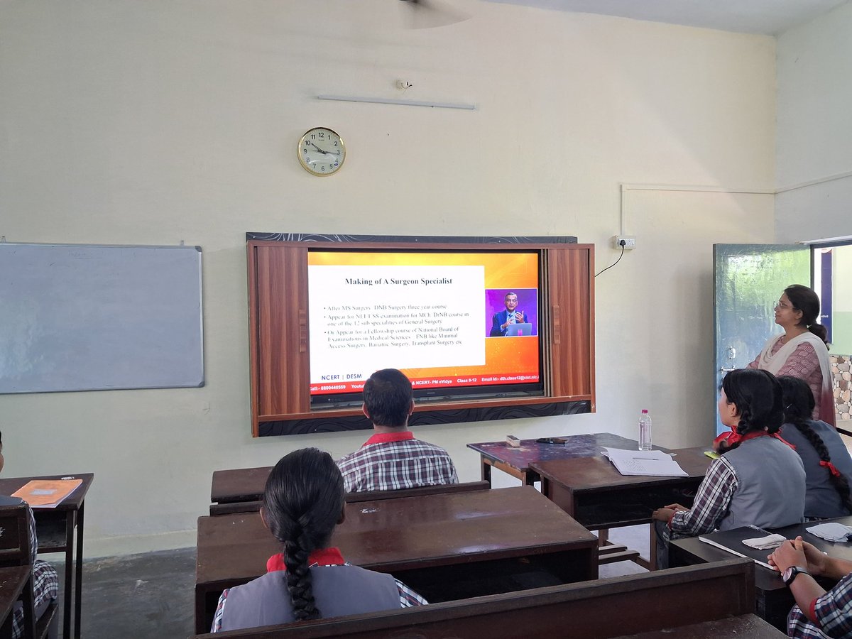 jorhat_kv's tweet image. A cerebral symphony unfolds as inquisitive minds—both juvenile and pedagogic—immerse themselves in NCERT’s edifying webinar: ‘Listening to Learn – Technology in the Making of a Surgeon’. #NCERTWebinar #TechInLearning @EduMinOfIndia @GuwahatiKvs @KVS_HQ @ncert @Shekhar30412