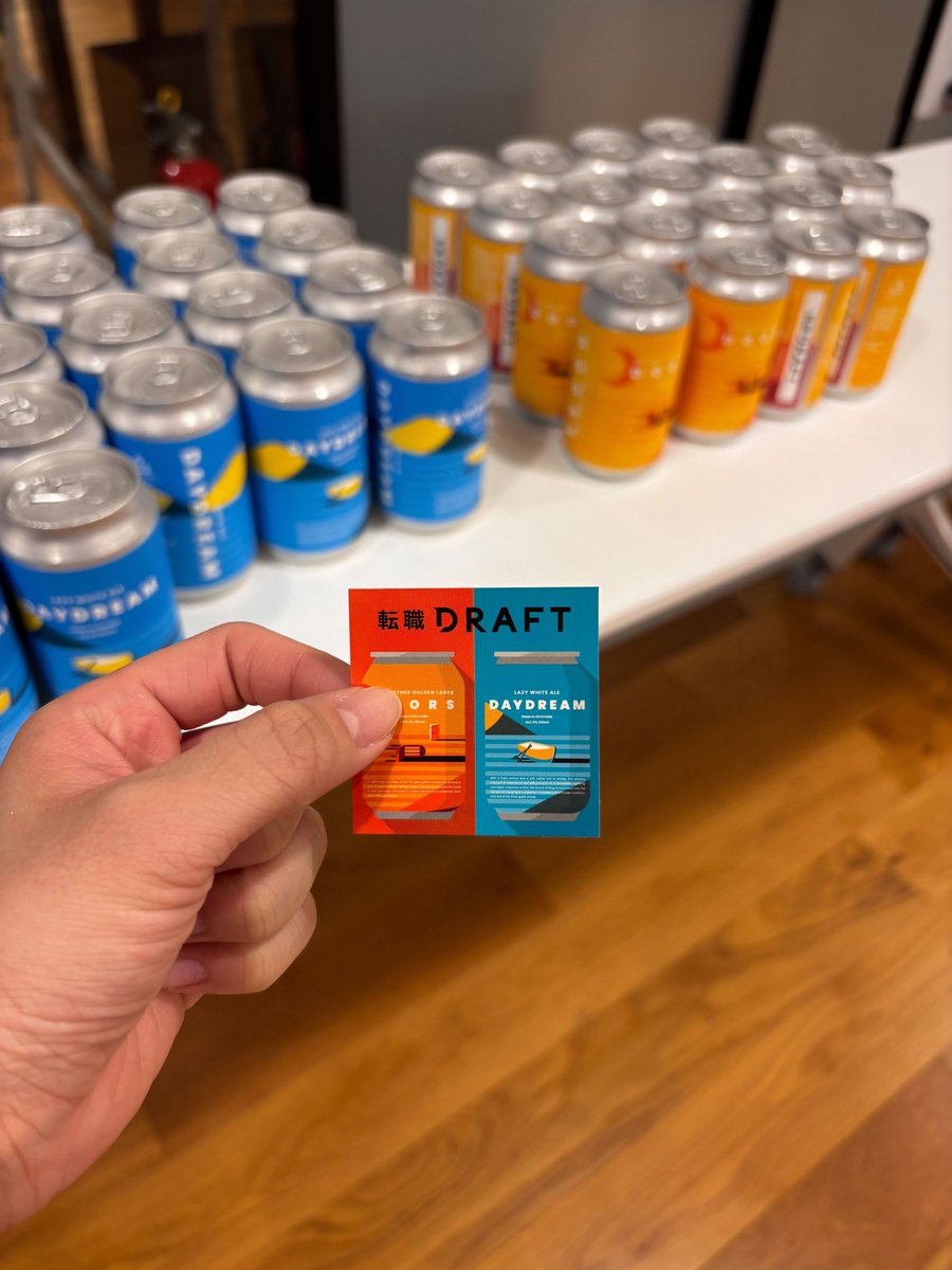 tensyoku_draft's tweet image. これから懇親会が始まります！もちろん転職ドラフトビールも用意しています🍺 #ai_転ドラlt