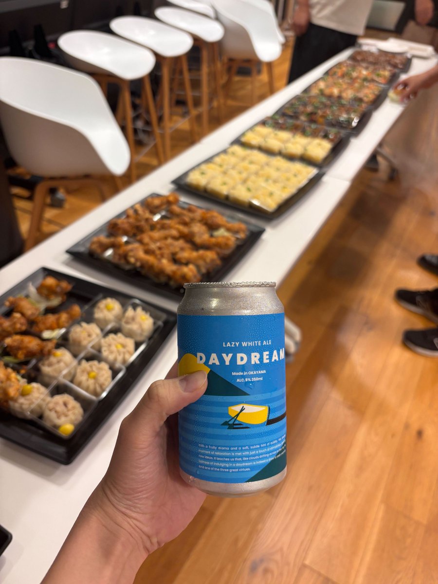 tensyoku_draft's tweet image. これから懇親会が始まります！もちろん転職ドラフトビールも用意しています🍺 #ai_転ドラlt