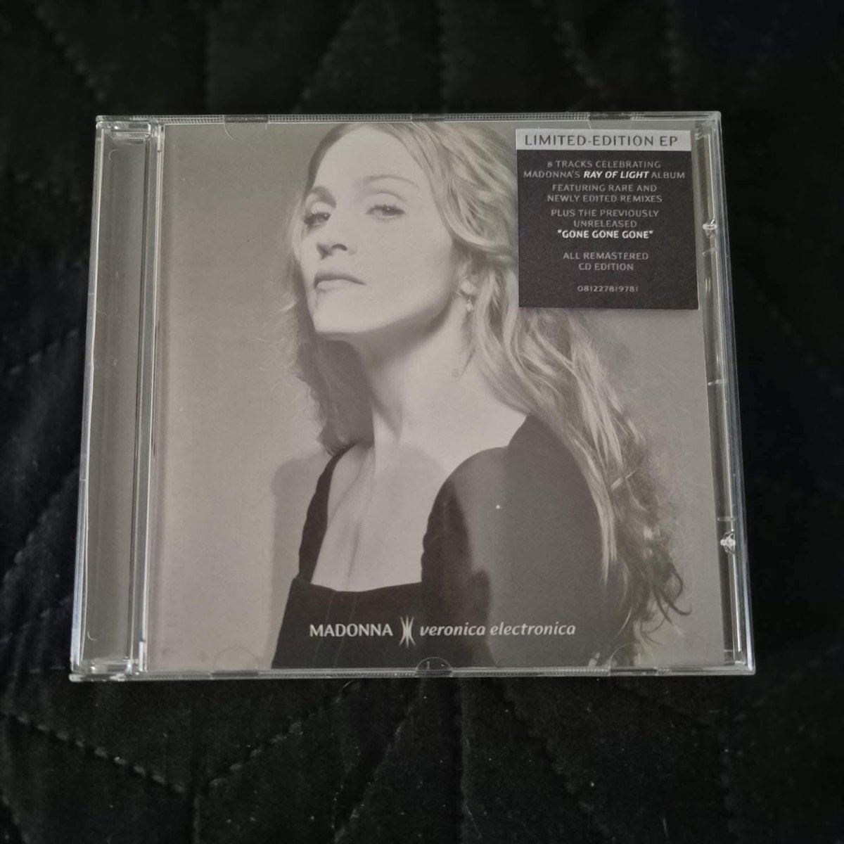 DjTonyBeat's tweet image. 10.10.25 Veronica electrónica …
CD &amp;amp; Clear Vinyl !!!