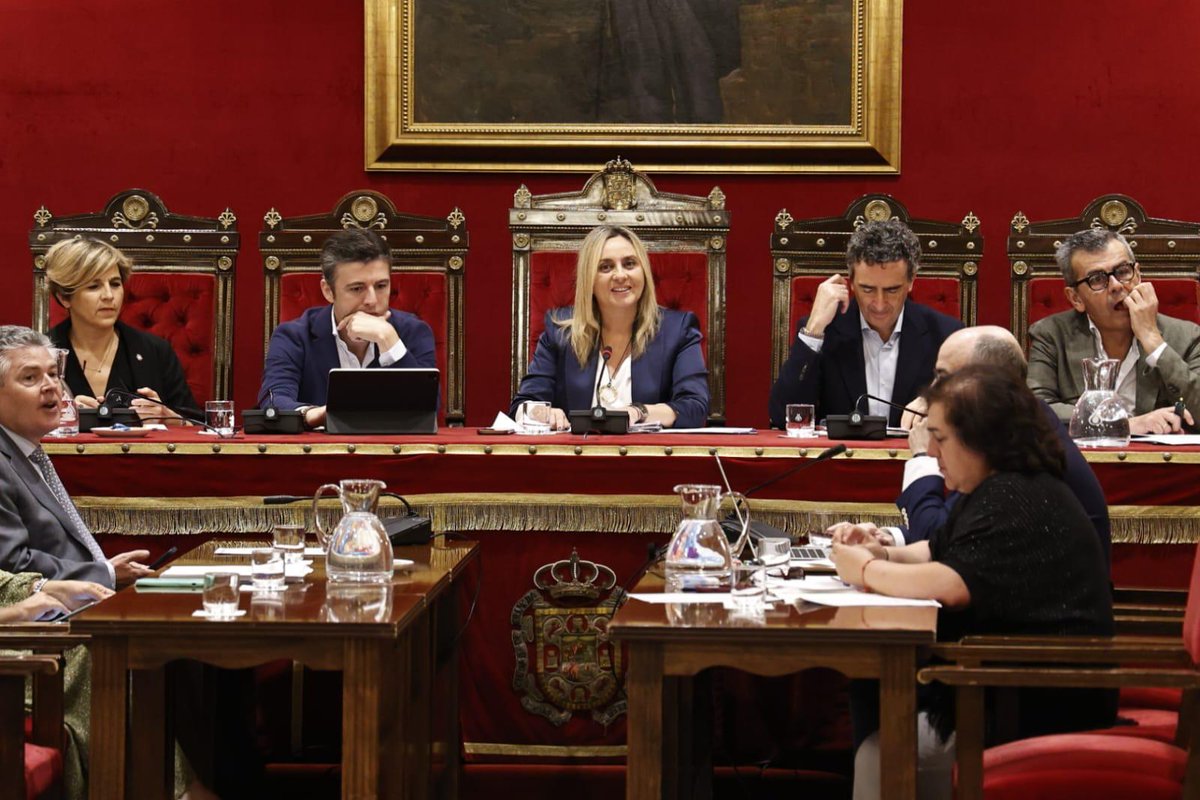 marifrangr's tweet image. 🏛️Pleno ordinario del mes de julio, cerramos el curso 24-25 con más gestión al frente del @aytogr
🌎Plan Sostenibilidad Turística
👨💼Programas Experiencias Profesionales de Empleo
👶Aprobación Cheque Bebé 26-28
✅Moción Apoyo UGR
🚆Moción contra el Caos Ferroviario…