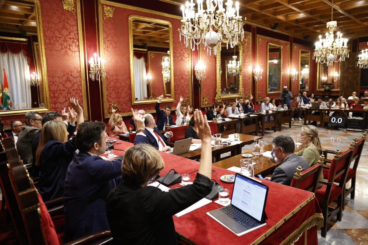 marifrangr's tweet image. 🏛️Pleno ordinario del mes de julio, cerramos el curso 24-25 con más gestión al frente del @aytogr
🌎Plan Sostenibilidad Turística
👨💼Programas Experiencias Profesionales de Empleo
👶Aprobación Cheque Bebé 26-28
✅Moción Apoyo UGR
🚆Moción contra el Caos Ferroviario…