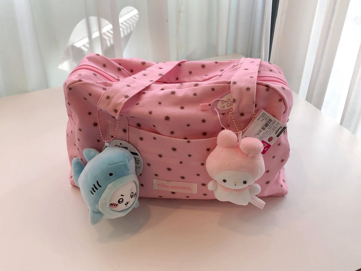 BBERRY_V's tweet image. 귀여운 콤마백 🍫🍓💗