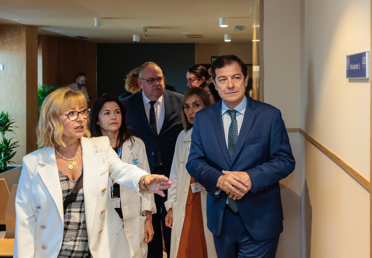 alferma1's tweet image. Hemos visitado la ampliación el Centro de Salud Pinilla-San Andrés del Rabanedo #León: +espacio, +eficiente y +sostenibilidad para mejorar la atención a más de 21.000 personas.
#CastillayLeón es ejemplo nacional en Atención Primaria, por cercanía, modernidad y eficiencia.