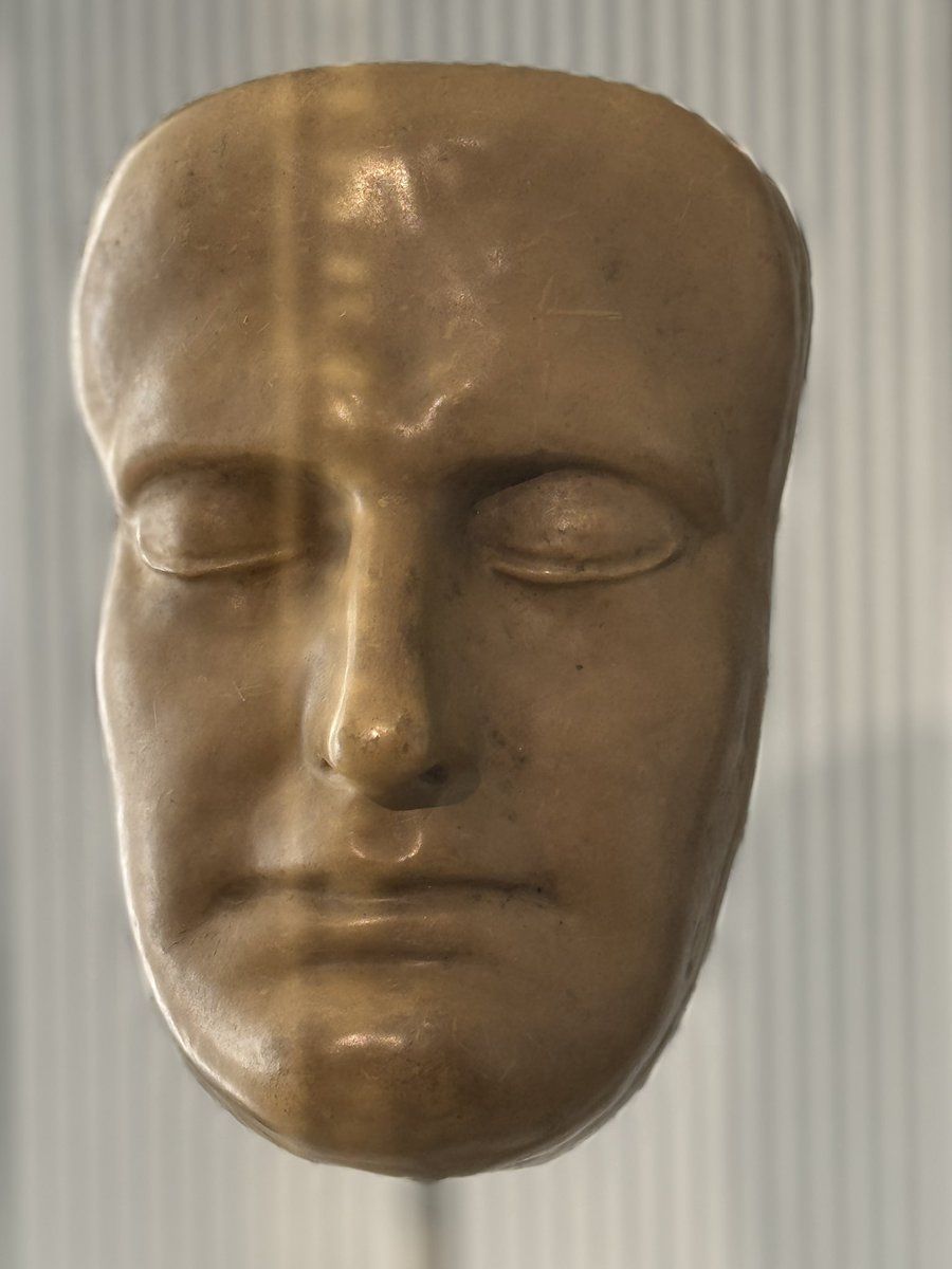 tonymcmahon_TV's tweet image. Death mask of Napoleon at the @musee_massena in Nice, France