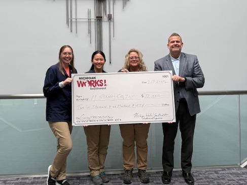 MiWorksSW's tweet image. II Stanley Company Inc. was awarded Going PRO Talent Fund dollars to boost workforce training and skill development! Supported in collaboration with Michigan Works! Southwest. 👏

#GoingPRO #SkilledTrades #WorkforceDevelopment #MichiganWorksSouthwest