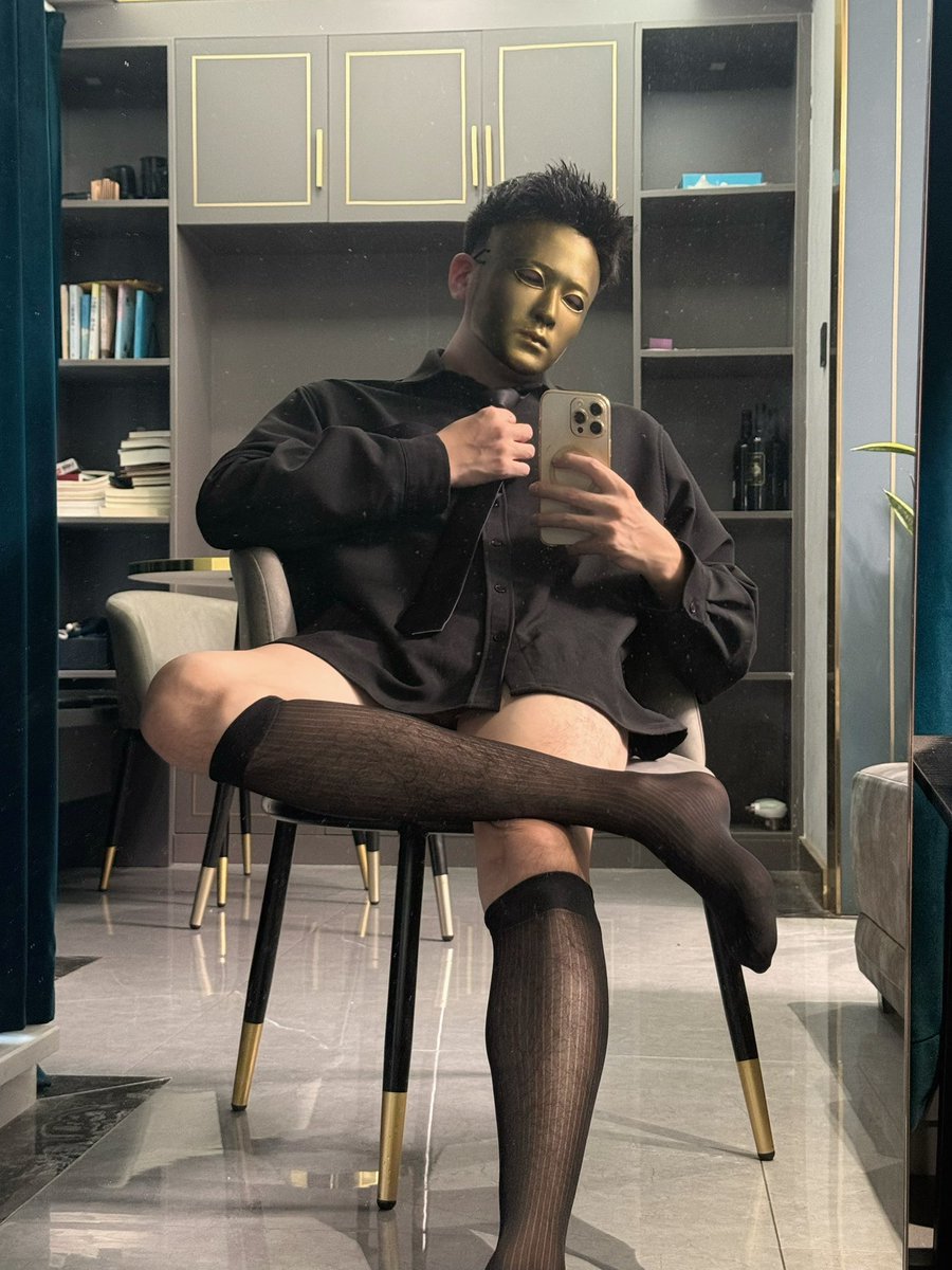 洛白歌LUOBAIGE tweet media