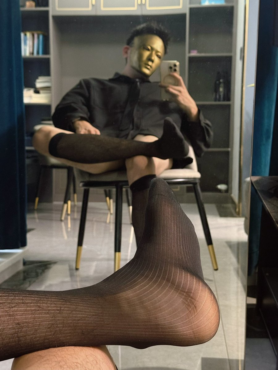 洛白歌LUOBAIGE tweet media