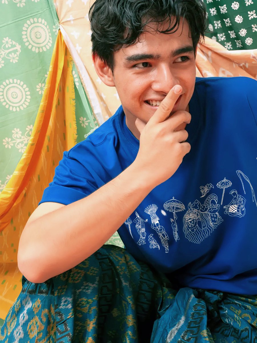 iejpark's tweet photo. APAA INI KOK GANTENG BGTTT😭🤙🏻 https://t.co/Dsib1GBasw