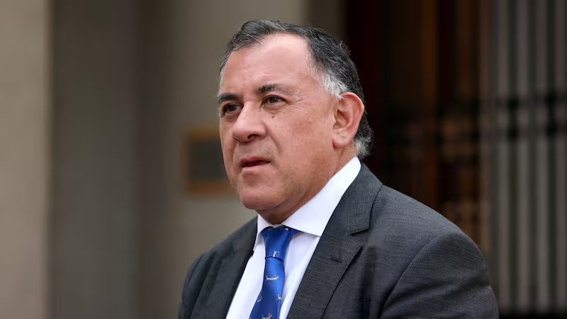 Radio Universo (@radiouniverso) on Twitter photo ⭕️En #UniversoAlDía conversamos con el diputado DC y vicepresidente de la Cámara Baja, Eric Aedo (<a href="/EricAedoJeldres/">Diputado Eric Aedo</a>) sobre la junta nacional del partido que se realiza mañana y la crisis interna que enfrentan hoy de cara a la decisión de apoyar a Jeannette Jara. ⭕️En #UniversoAlDía conversamos con el diputado DC y vicepresidente de la Cámara Baja, Eric Aedo (<a href="/EricAedoJeldres/">Diputado Eric Aedo</a>) sobre la junta nacional del partido que se realiza mañana y la crisis interna que enfrentan hoy de cara a la decisión de apoyar a Jeannette Jara.