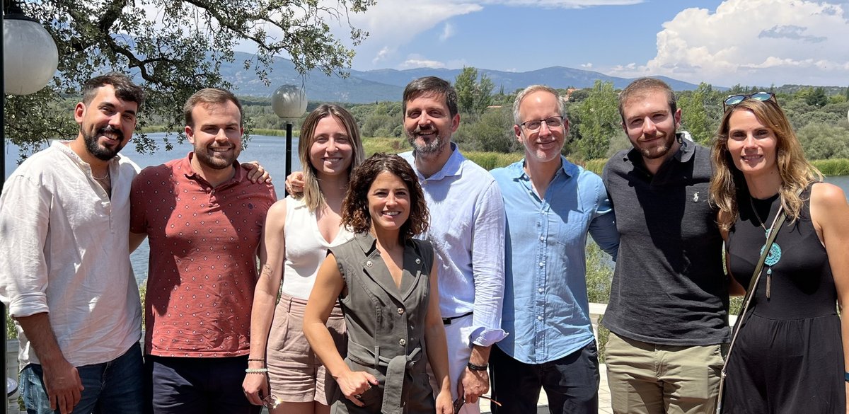 IIBM (@iibmcsicuam) on Twitter photo 📢Bruno Sainz from #IIBM receives excellent funding from <a href="/ComunidadMadrid/">Comunidad de Madrid</a> in the call for synergistic projects, together with Ramón y Cajal Hospital/IRYCIS
➡️Reprogramming The Tumor Microenvironment Through Microbiome-Derived Immunomodulatory Molecules
Congratulations Bruno!!👏 📢Bruno Sainz from #IIBM receives excellent funding from <a href="/ComunidadMadrid/">Comunidad de Madrid</a> in the call for synergistic projects, together with Ramón y Cajal Hospital/IRYCIS
➡️Reprogramming The Tumor Microenvironment Through Microbiome-Derived Immunomodulatory Molecules
Congratulations Bruno!!👏