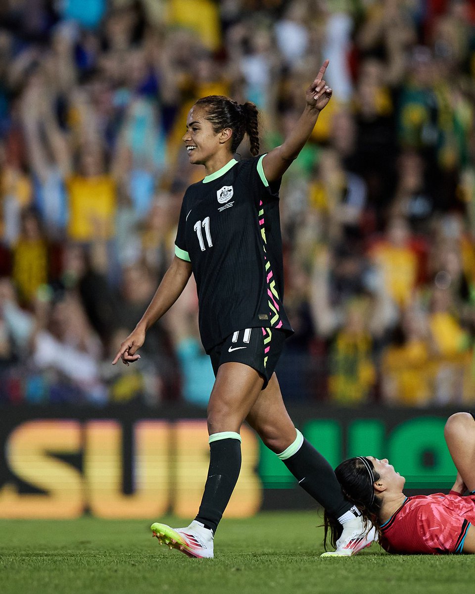 TheMatildas's tweet image. 🗓 #OnThisDay in 2018, Mary Fowler made her senior debut for Australia at just 15 years old against Brazil in our 3-1 win. Since then…
🏟 63 games & 16 goals ⚽️
#Matildas