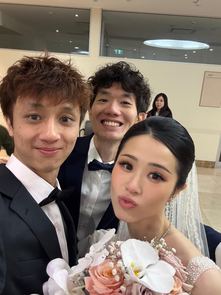 lix_lee007's tweet image. Congratulations on your wedding my dearest sister! May you have a beautiful and successful marriage and a lifetime of love and happiness!!