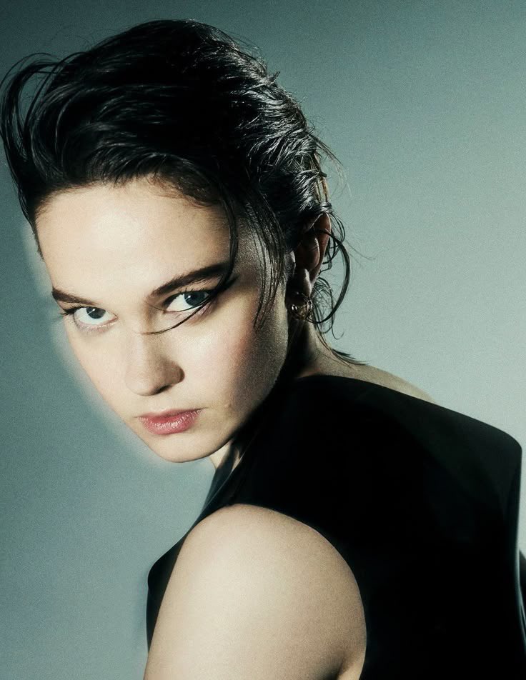 vhscut's tweet image. Cailee Spaeny está em negociações para se juntar a Kit Connor em ‘Elden Ring’, adaptação dirigida por Alex Garland e produzida pela A24.