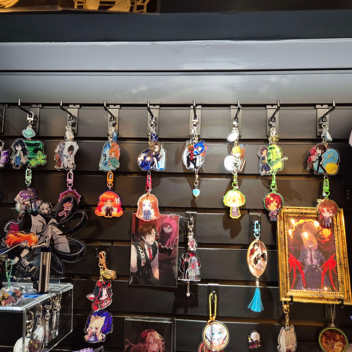 bunni_funni's tweet image. MY STUFF IS IN HAMHAMPANGPANG NOW??