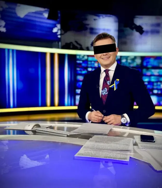 naczasienews's tweet image. Dziennikarz TVN24 Mateusz W. wyszedł z aresztu. Postępowanie w sprawie udziału w zorganizowanej grupie przestępczej oraz utrudniania pracy organów ścigania, wciąż trwa.
Dziennikarz zamieścił wpis w mediach społecznościowych:
„Ekscytujący będzie lot Polaka w kosmos. Ja melduję,…