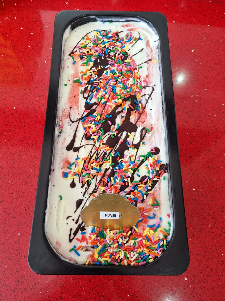 Ramsbottom_Ice's tweet image. All new flavour alert 🍦

Fab hits the freezer 🍭