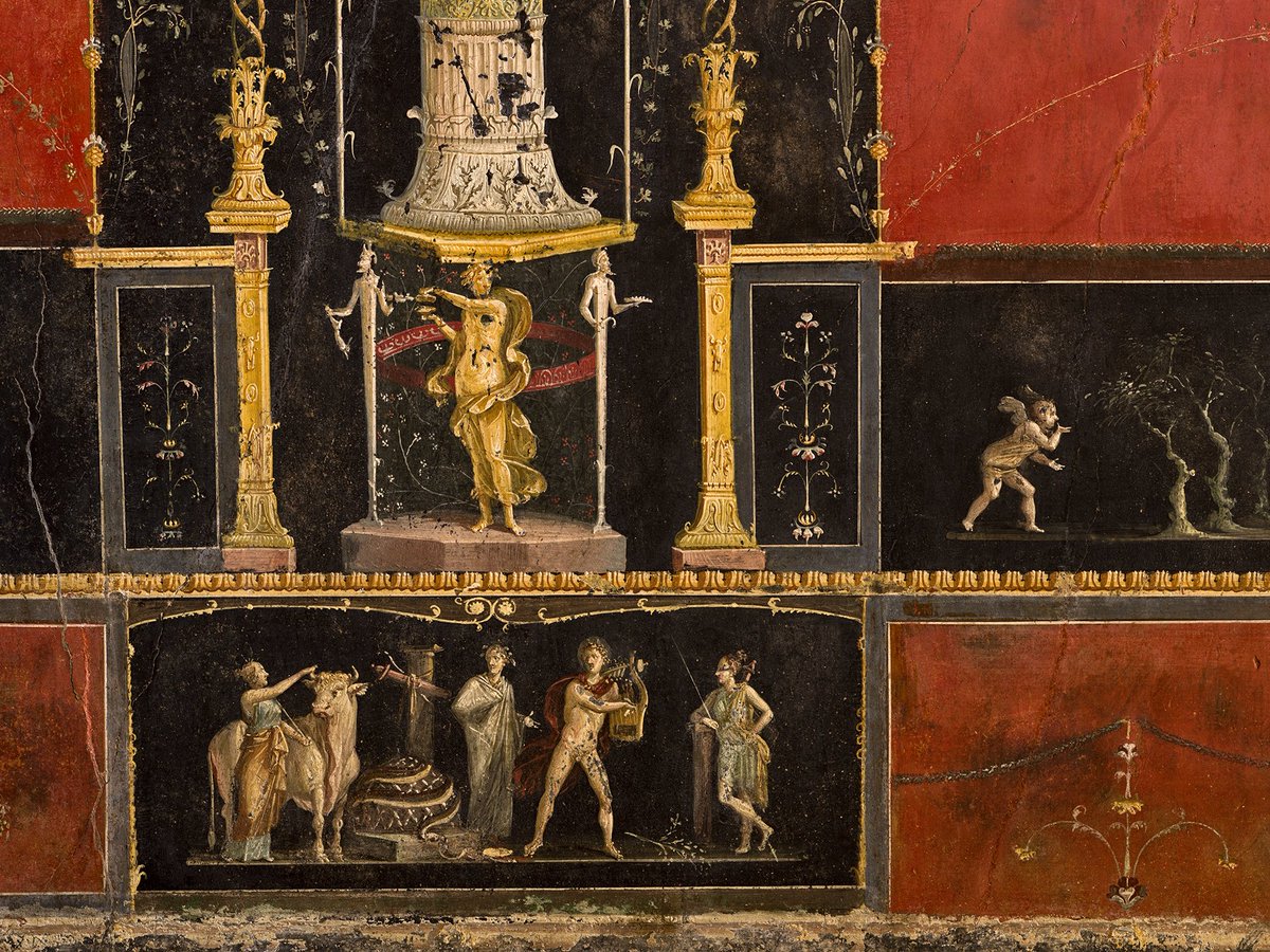 Stylistically, the fragment of a Roman fresco of uncertain origin handed to police and now in the Baths of Diocletian is very like some murals in the House of the Vettii in Pompeii.