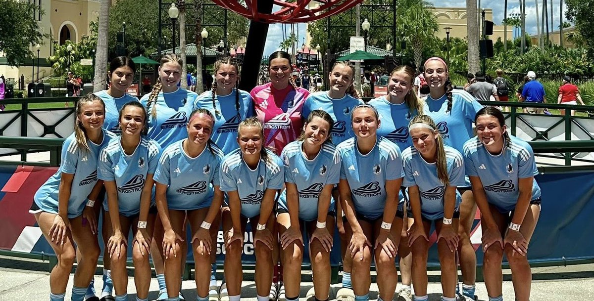 wiufc2008's tweet image. Great run at the USYS National Championships. We came up a little short but gained experience and made memories.