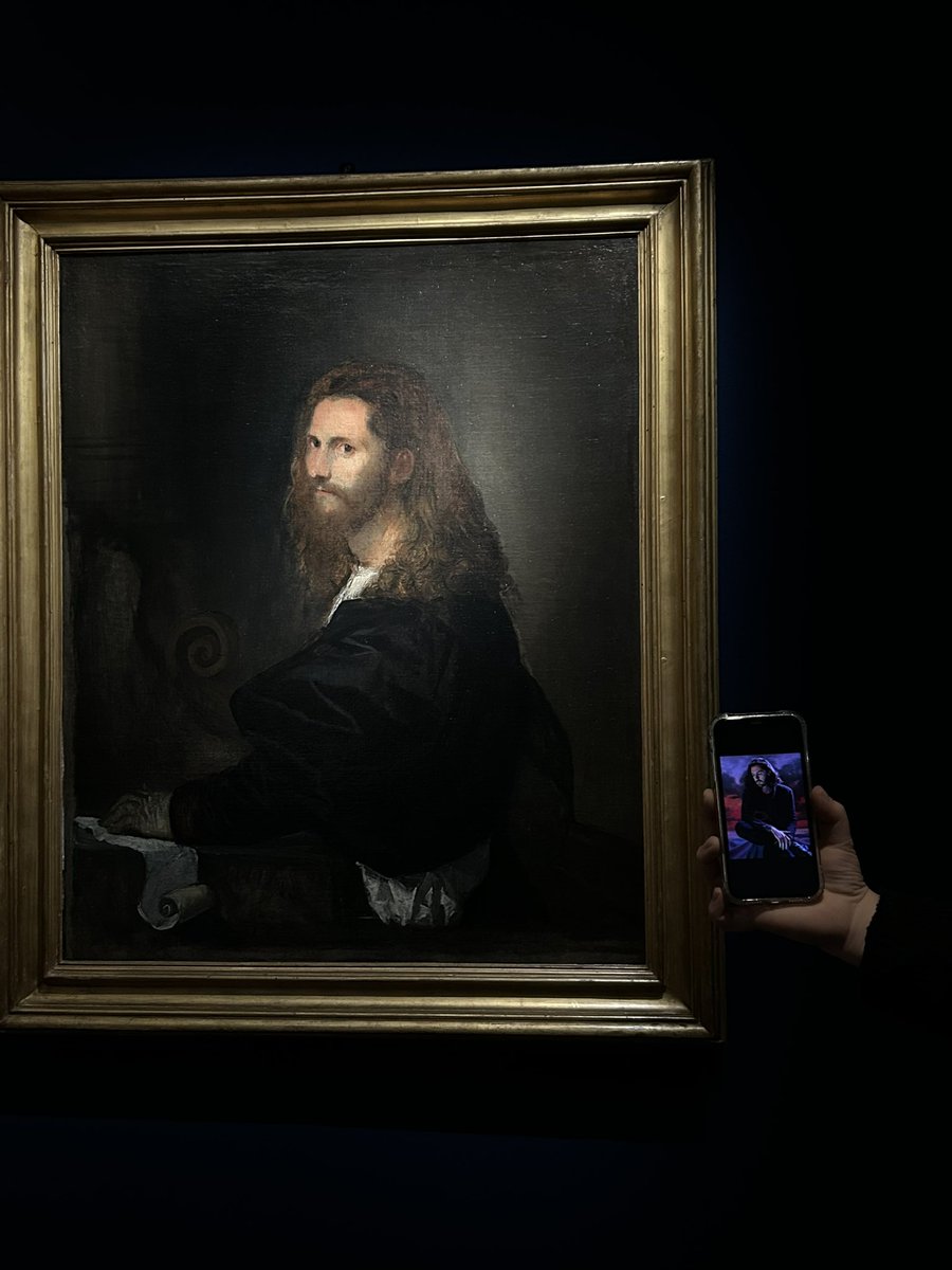 emodwarfluvr's tweet image. i’m a huge supporter of this whole “hozier is immortal” thing going on