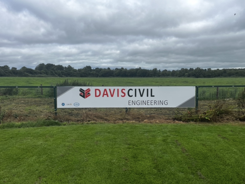 Our thanks to Davis Civil Engineering for supporting our club through the purchase of a pitch sign

#supportlocal #supportthosewhosupportus