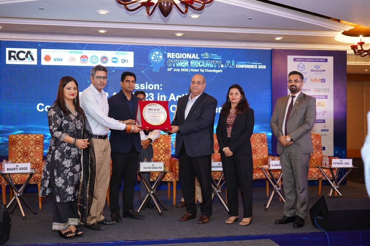 STPIMohali's tweet image. Sh. Shailendra Tyagi, Director @STPIMohali, graced Inaugural Session of PHDCCI RCA-Cyber Security &amp;amp; AI Conference 2025 today at Hotel Taj, Chd. as Guest of Honor &amp;amp; emphasized the pivotal role of STPI &amp;amp; @GoI_MeitY in fostering #StartupEcosystem across  India. @arvindtw @Shail2108