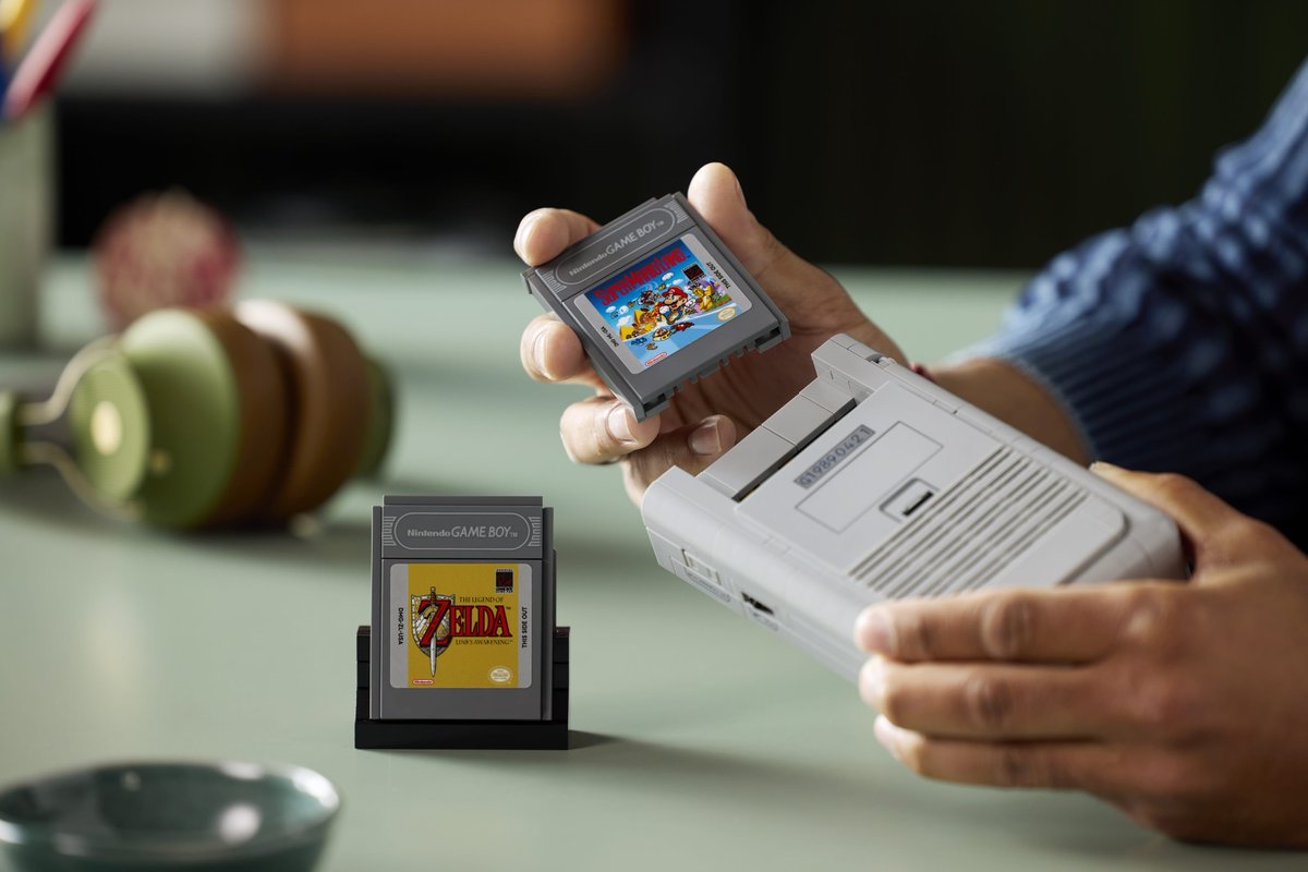 N_Difference's tweet image. La LEGO Game Boy sortira le 1er octobre 2025 : les infos, vidéos et visuels
▶︎ nintendo-difference.com/news/la-lego-g…
#LEGOGameBoy