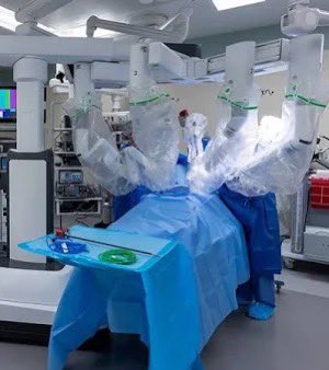 PatrickMoorhead's tweet image. Some say robotics are a long way away. This morning, I will have a robot perform surgery on an inguinal hernia I have had for 30 years. This is a human in the loop surgery, taking around an hour. While I’m sad I won’t be able to lift at all for 2 weeks, heavy for a month or two,…